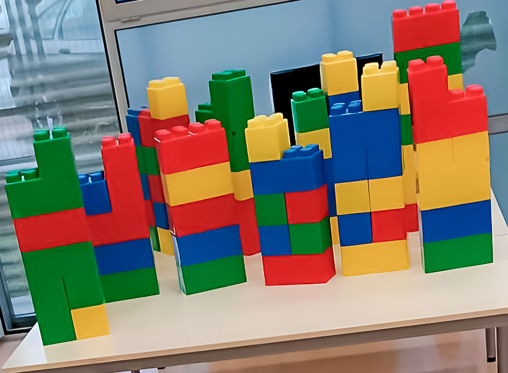 Lego Gigante Barcelona · Jocsair Hinchables