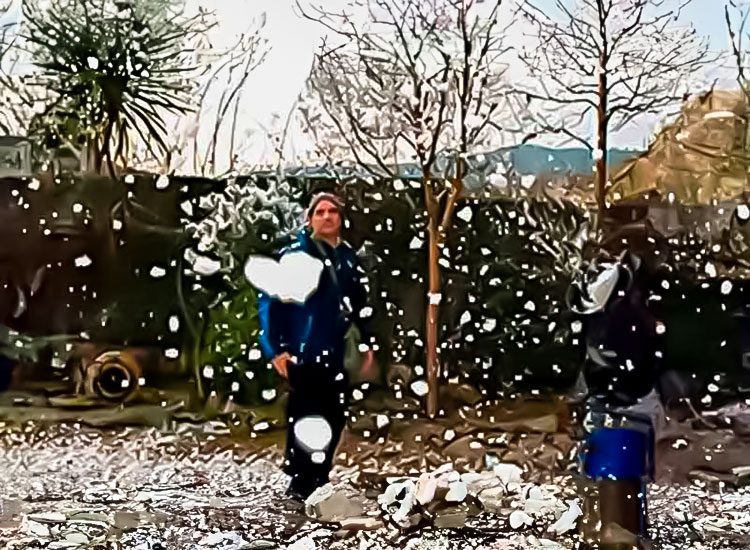 Máquina de Nieve Exterior · Jocsair Hinchables Barcelona